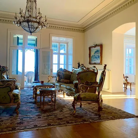 Pantlika Kastely Villa *